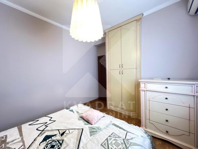 Izdavanje, Dvosoban stan, Podgorica, Centar, 65m2