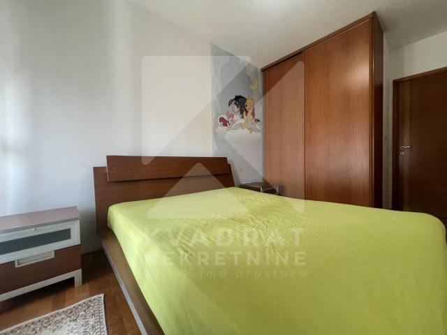 Izdavanje, Dvosoban stan, Podgorica, Preko Morače, 75m2