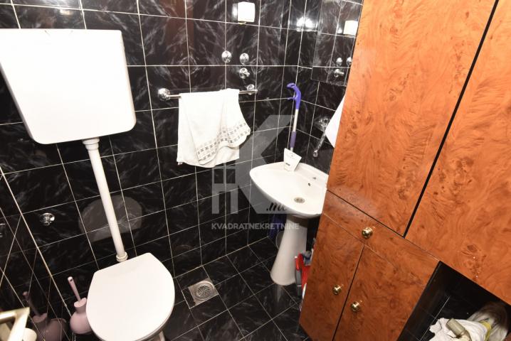 Izdavanje, Kuća, Podgorica, Masline, 340m2
