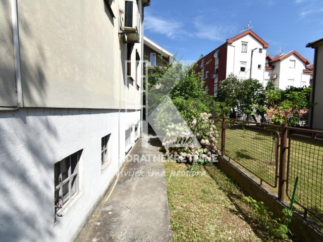 Izdavanje, Kuća, Podgorica, Masline, 340m2