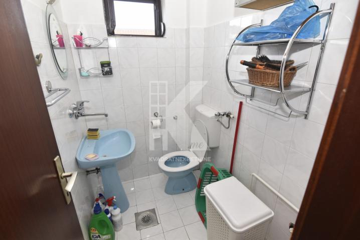Izdavanje, Kuća, Podgorica, Masline, 340m2