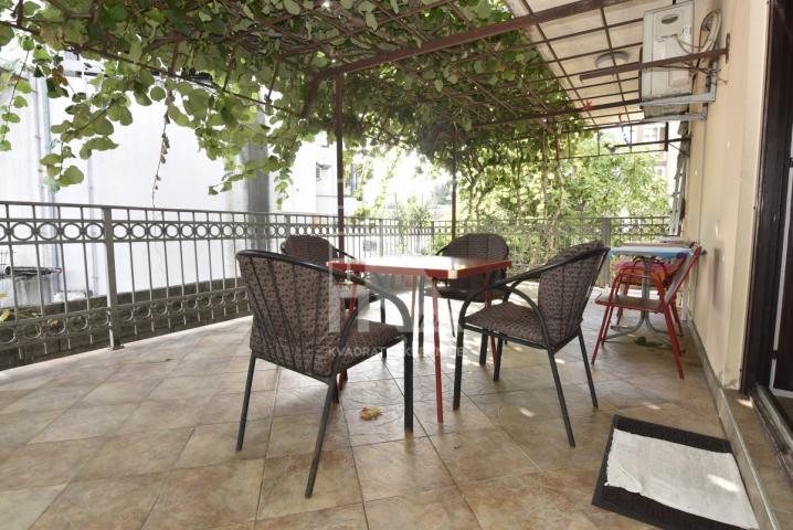Izdavanje, Kuća, Podgorica, Masline, 340m2