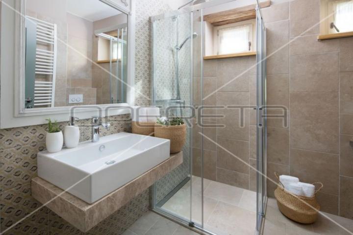 Prodaja, Kuća, Rovinj, Rovinj, Samostojeća, 372m2