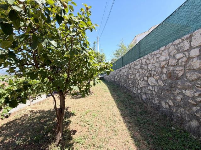 Podgorica, Masline - kuća sa panoramskim pogledom na Podgoricu