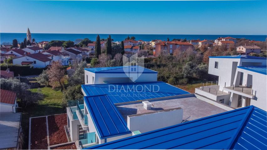 Umag, Lovrečica, Trosoban stan na prvom katu!