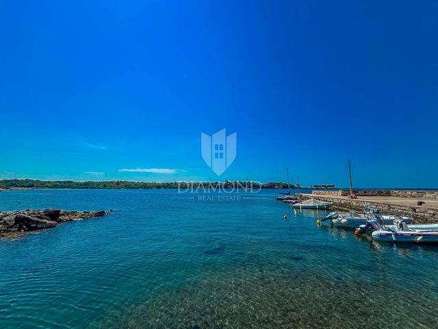 Umag, Lovrečica, Trosoban stan na prvom katu!