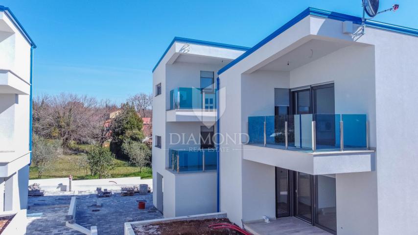Umag, Lovrečica, Trosoban stan u blizini mora!