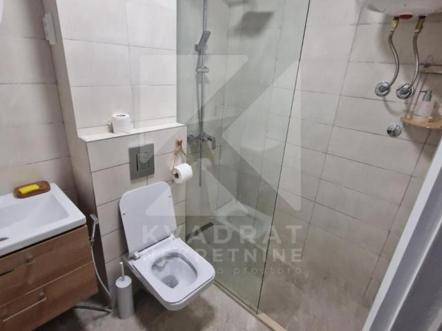 Izdavanje, Jednosoban stan, Podgorica, Preko Morače, 41m2