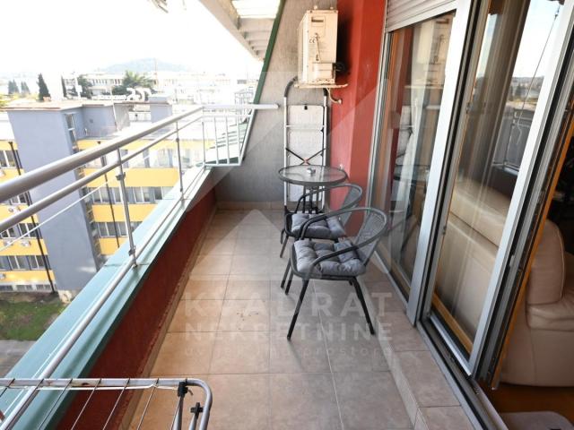Izdavanje, Jednosoban stan, Podgorica, Preko Morače, 50m2