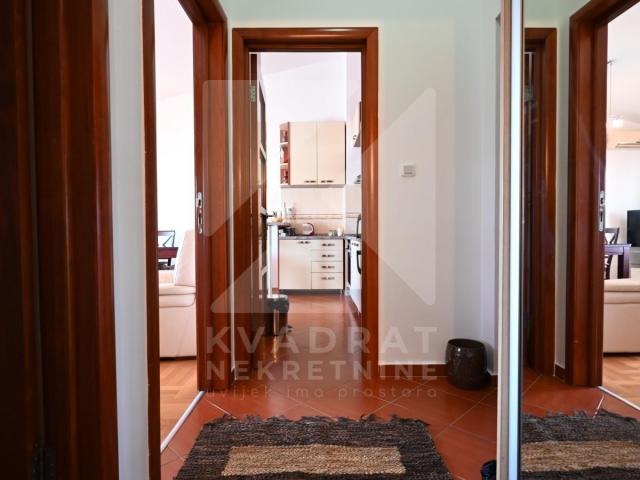 Izdavanje, Jednosoban stan, Podgorica, Preko Morače, 50m2