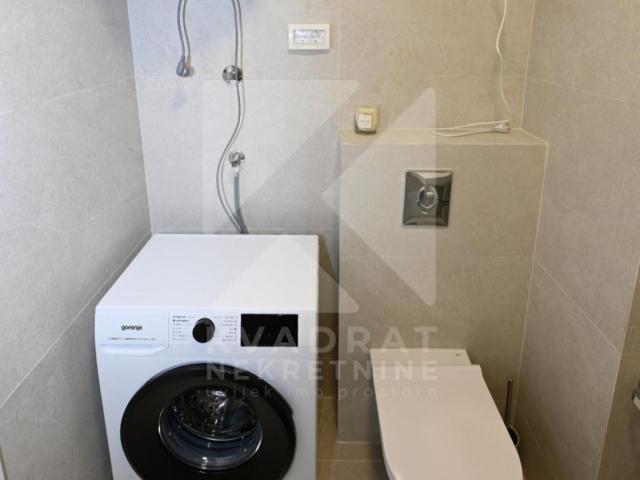 Izdavanje, Jednosoban stan, Podgorica, Pobrežje, 39m2