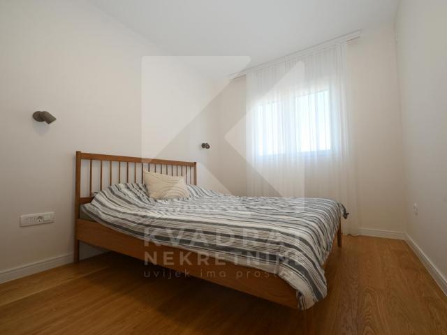 Izdavanje, Jednosoban stan, Podgorica, Pobrežje, 39m2