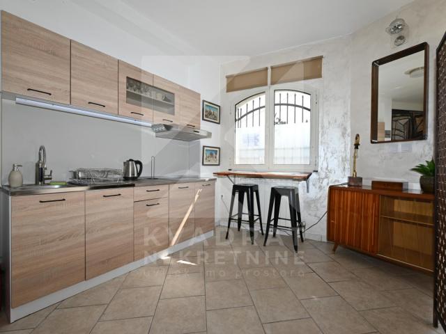 Izdavanje, Garsonjera, Podgorica, Stara Varoš, 35m2