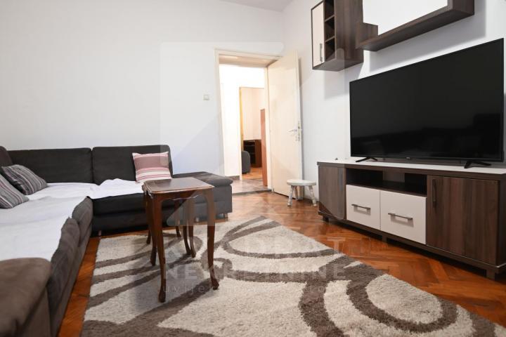 Izdavanje, Dvosoban stan, Podgorica, Centar, 68m2