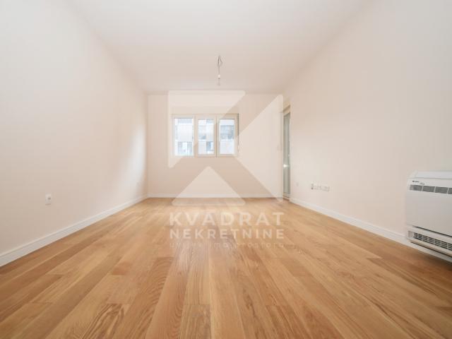 Izdavanje, Dvosoban stan, Podgorica, Central Point, 68m2