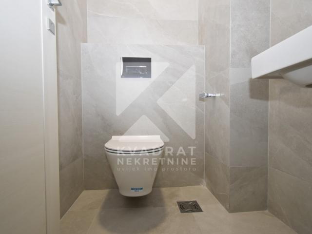 Izdavanje, Dvosoban stan, Podgorica, Central Point, 68m2