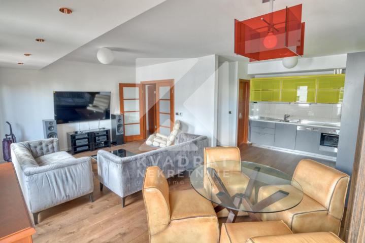 Izdavanje, Dvosoban stan, Podgorica, Centar, 90m2