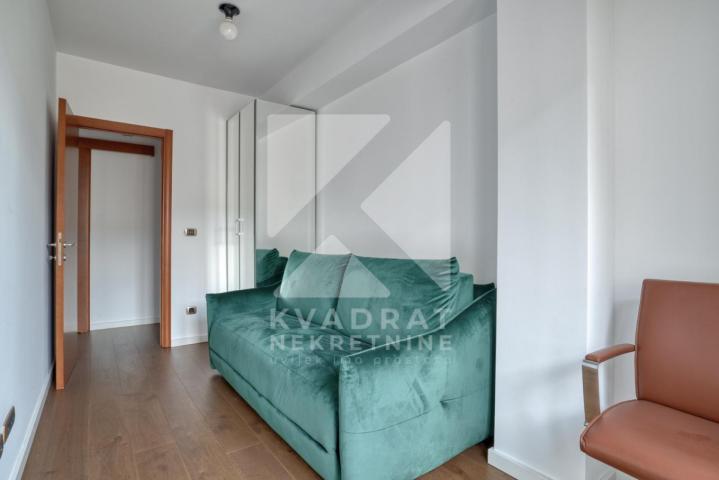 Izdavanje, Dvosoban stan, Podgorica, Centar, 90m2