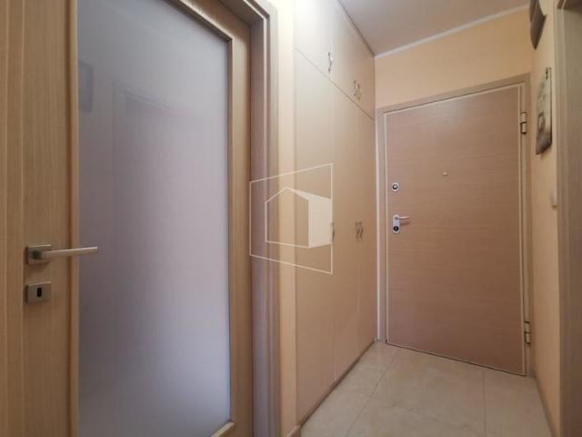 Jednosoban namješten stan, 42m2, City kvart, Podgorica