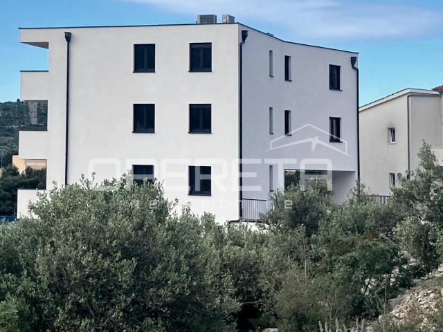 Novogradnja, stan s pogledom na more – Primošten, 63,27 m²
