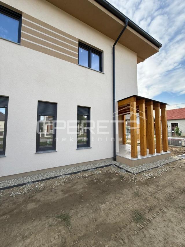 Niskoenergetska kuća u nizu. Prelog. Centar. Prodaja. 