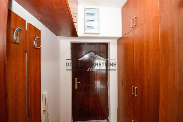Jednosoban namješten stan 42m2, Blok VI - Podgorica