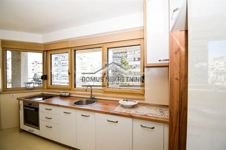 Trosoban stan 150m2, Preko Morače - Podgorica