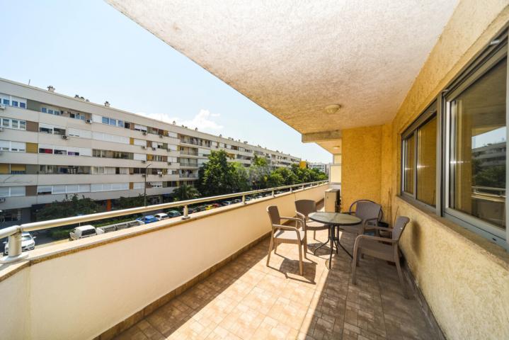 Trosoban stan 150m2, Preko Morače - Podgorica