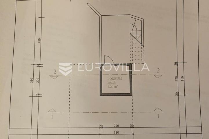 Slunj, Blagaj, kuća 90 m², s otokom uz samu rijeku Koranu na parceli 7873 m²