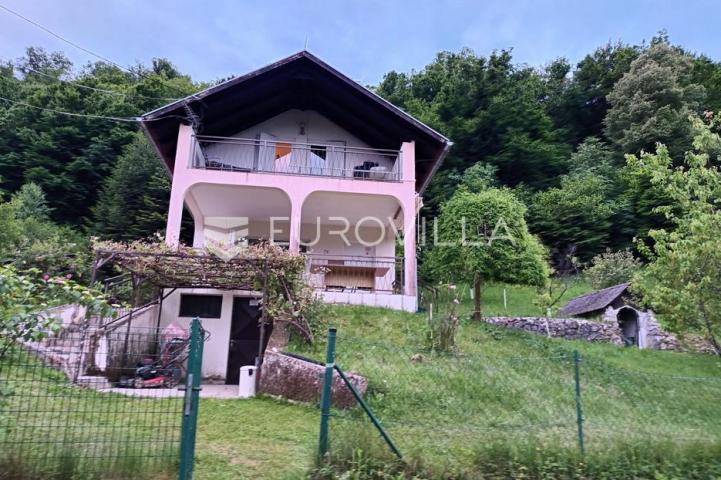 Slunj, Blagaj, kuća 90 m², s otokom uz samu rijeku Koranu na parceli 7873 m²