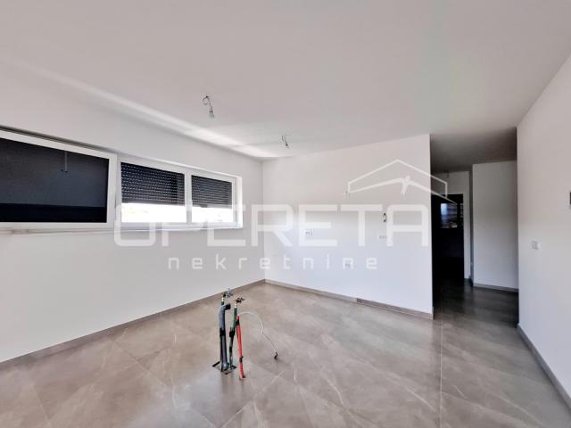 USELJIVO! Privlaka/Zadar - Penthouse A201, 70m od mora