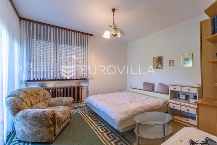 Štrigova, prekrasna obiteljska kuća površine 120 m²