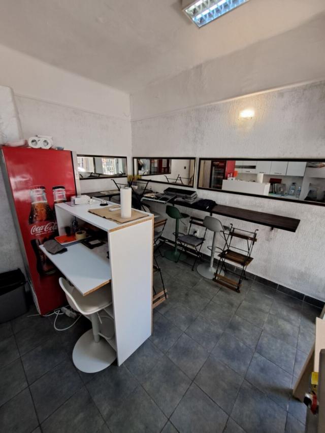 Poslovni prostor 20 m² na Izdavanje – Centar, Podgorica