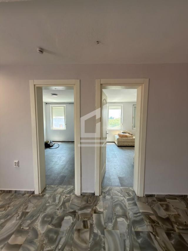 Stan 85 m² na Izdavanje – Centar, Tuzi