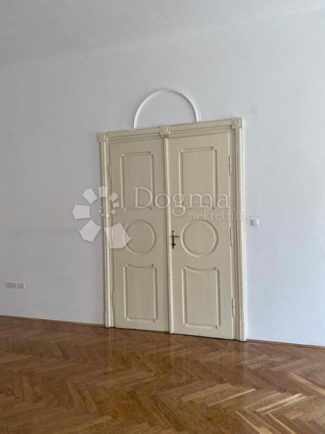 Poslovni prostor na top lokaciji!