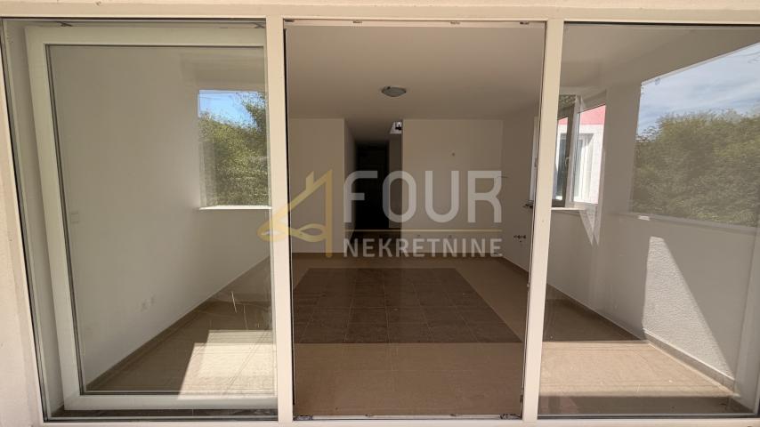 Otok Rab, Palit, 72.25m2, 2s+db, pogled na more