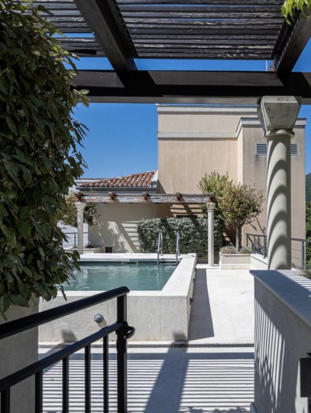 Prodaja, Stan, 247m2 , Porto Montenegro