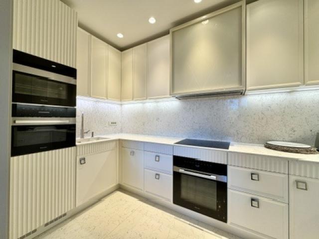 Prodaja, Stan, 247m2 , Porto Montenegro