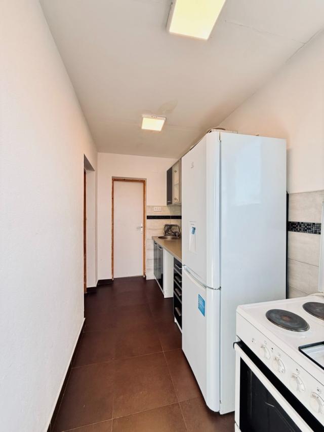 House with two separate apartments in Sutomore, Zankovichi district