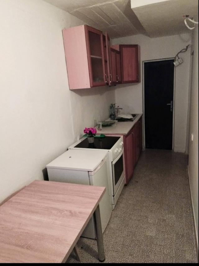 House with two separate apartments in Sutomore, Zankovichi district