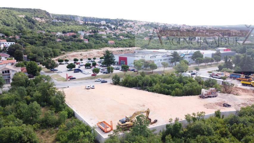 Imotski najam građevinskog zemljišta 4000 m2 - NOVO!!!