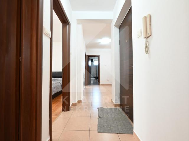 Izdavanje, Dvosoban stan, Podgorica, Ljubović, 98m2