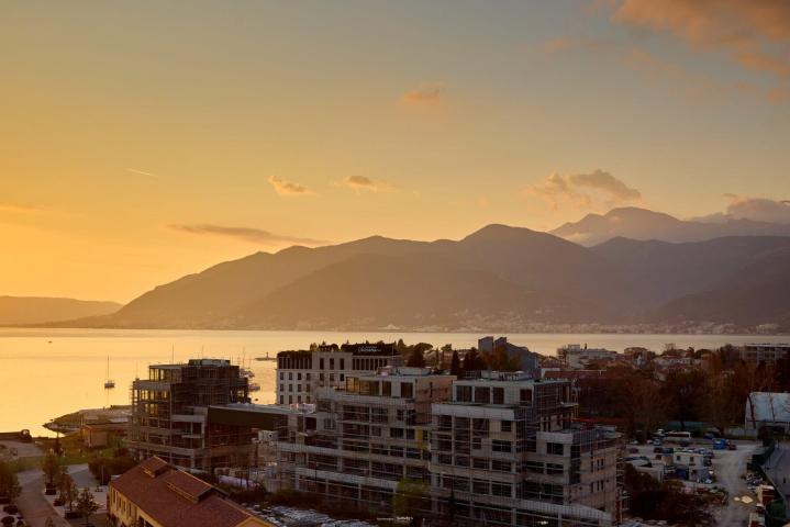 Thea Sea View Apartment Boka Place