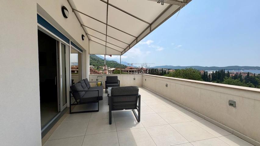Izdavanje, Stan, 100m2 , Tivat