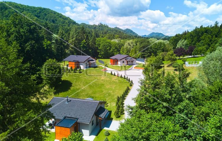 TRAKOŠĆAN – INVESTICIJA, 3 KUĆE ZA TURISTIČKI NAJAM