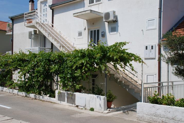 Dvoetažni stan sa posebnim ulazom, grad Hvar (Hrvatska), otok Hvar 