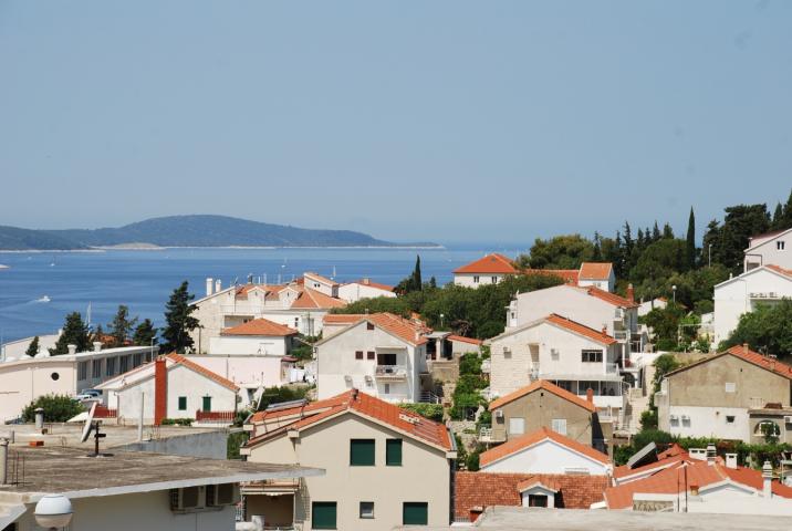 Dvoetažni stan sa posebnim ulazom, grad Hvar (Hrvatska), otok Hvar 
