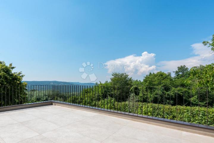 ISTARSKI SAN - Kuća koja odiše toskanskom elegancijom