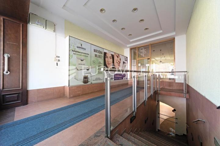 Osijek, Centar, Zakup uličnog poslovnog prostora 283 m², Županijska