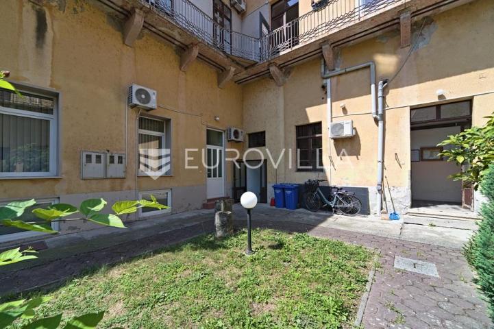 Osijek, Centar, Zakup uličnog poslovnog prostora 283 m², Županijska